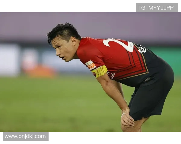 广州恒大客场取胜,晋级亚冠八强!队长郜林双响,球迷沸腾欢呼! 广州恒大客场取胜,晋级亚冠八强!队长郜林双响,球迷沸腾欢呼!