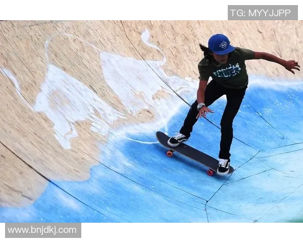 成都滑板队的比赛经验分享与成长之路聚焦滑板运动的魅力与挑战 成都滑板队的比赛经验分享与成长之路聚焦滑板运动的魅力与挑战